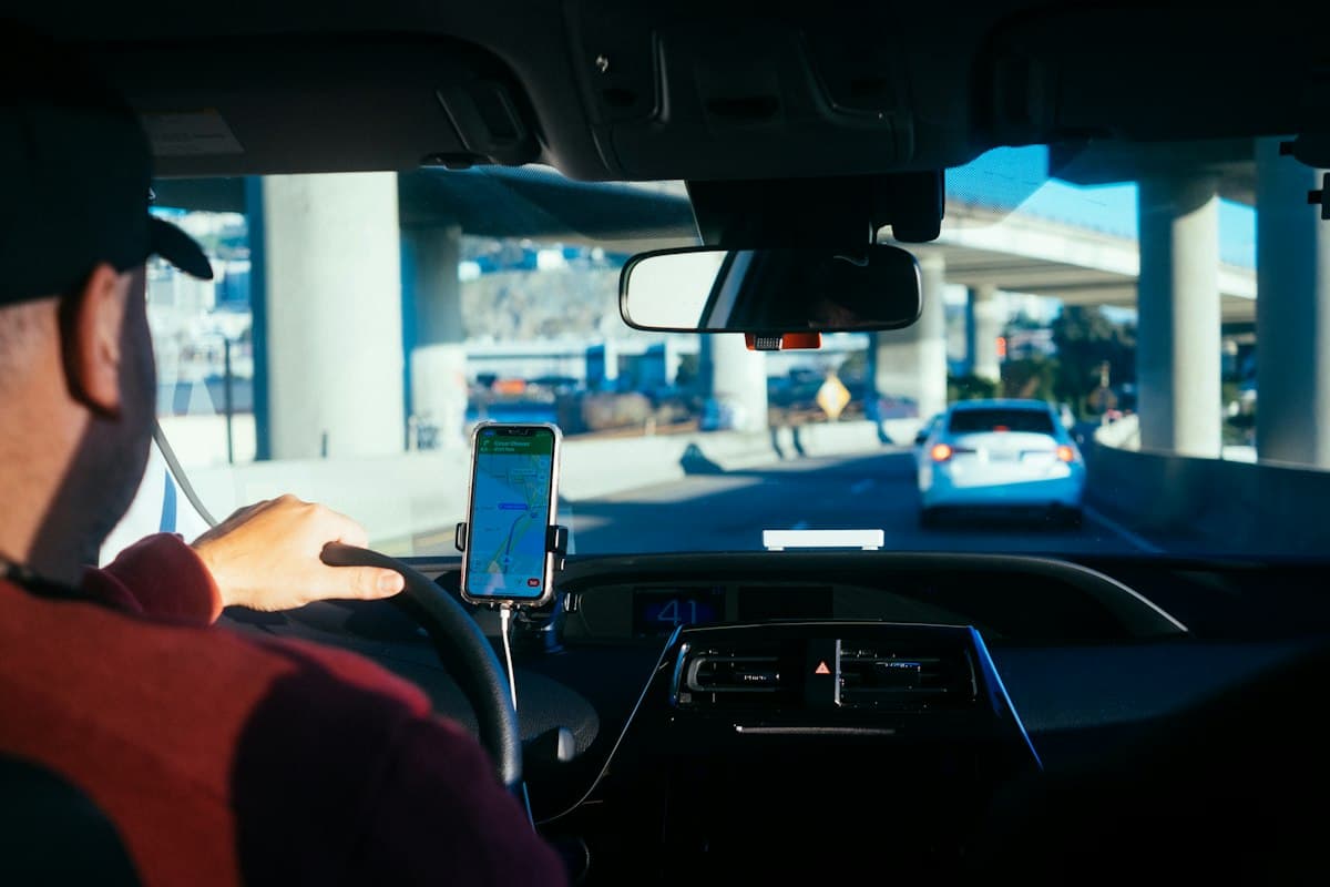 RydeFlow Mobility - Next-Gen On-Demand Urban Ride Dispatch & Telemetry